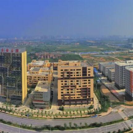 十三五规划纲要草案开启中国新征程