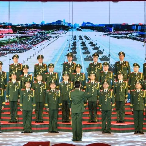 休假武警四入火场，烈火中的忠诚卫士