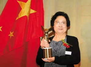 杰出科学家石泰峄