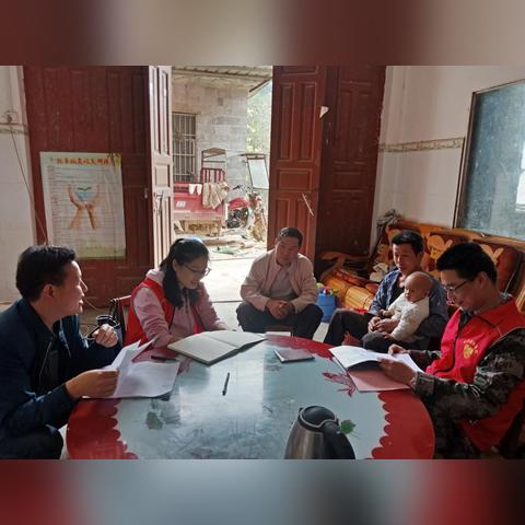 村医父子携手追梦，同校同专业启航生命新篇章