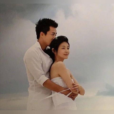 大S与具俊晔浪漫婚礼，跨越时空的重逢