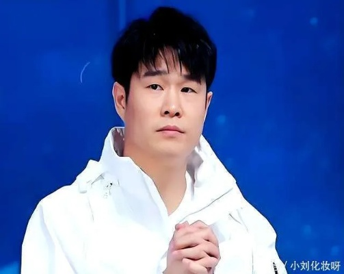 小沈阳起诉万小刀侵权案开庭，网络时代名誉权保护与公众人物舆论困境