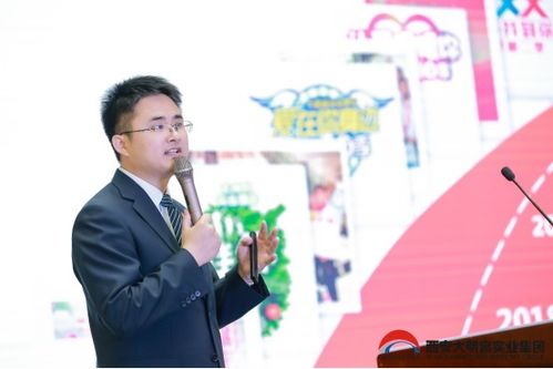 为企业家撑起一片晴空，宜昌市委书记为企业家打伞的温暖一幕