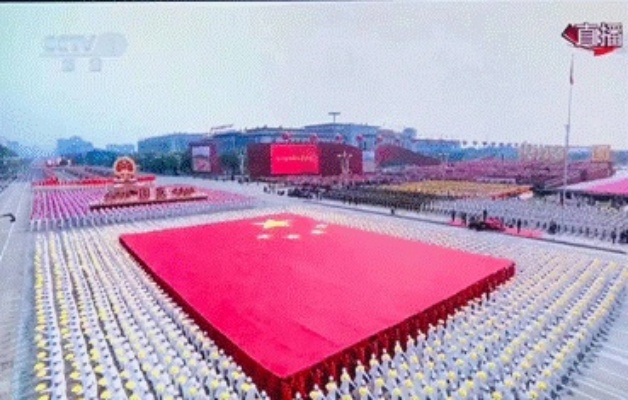 阅兵盛典壮丽瞬间动图回顾，震撼人心的一刻