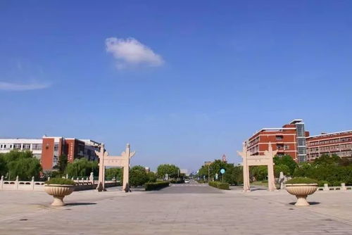 上海建筑工业学院，历史沿革与当代蓬勃发展