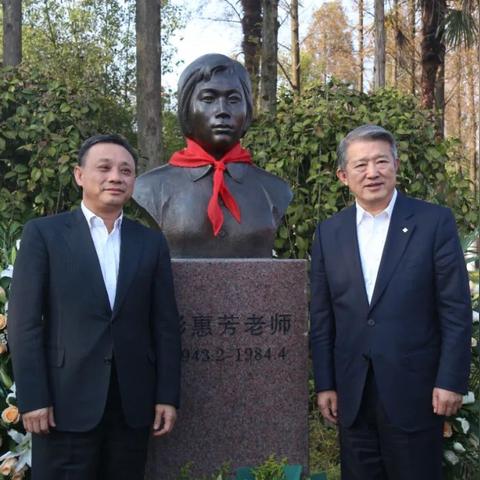 泰康人寿陈东升，保险界的领航者